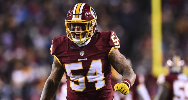 Seaside_D_Go's tweet photo. Camp starts today can I get a hell yeah!!!!!! #HTTR my favorite player back to work #SideGod #legend #54 #1100Block https://t.co/urrI9lYuNf
