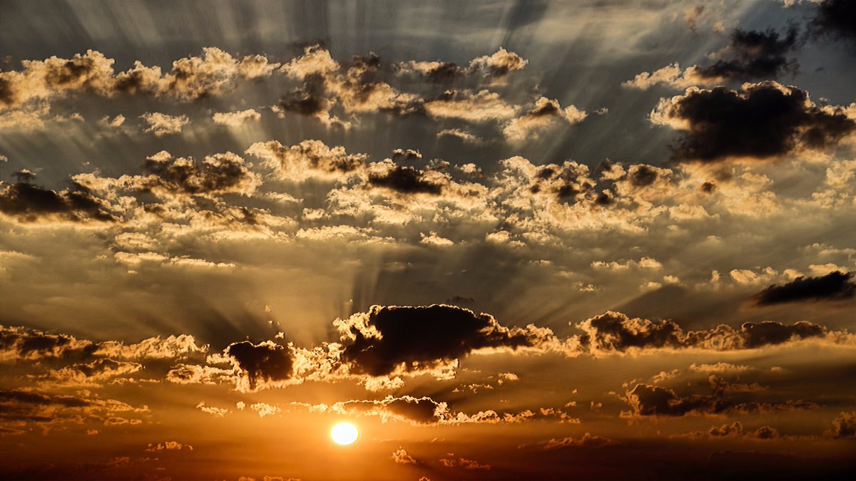 Morning has broken, God's re-creation of the new day.  Sunrise near Springfield, KY. #sunrise #SouthernSeasons  #KentuckyTourism #travelky