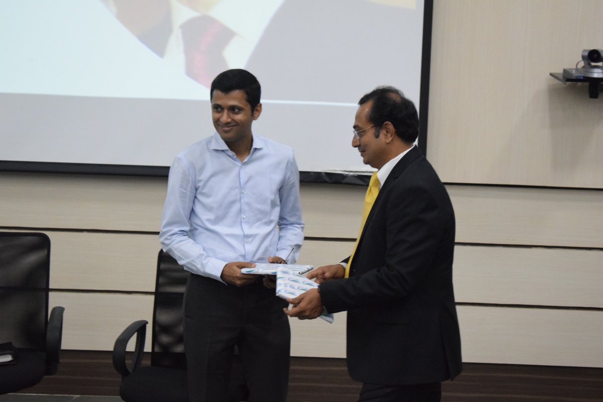GreatLakes_MBA's tweet photo. We thank Mr. Sriram Kalyanaraman and Mr. Varun Prakash for giving us an insight into the world of consulting #GLIQ #GLDiaries #ConsultCom https://t.co/oAtoDyE9nB