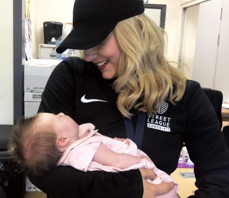sl_hayley's tweet photo. Today we met our past participants beautiful baby girl Matilda. Thanks for bringing her in Emily! https://t.co/CwPm0D6uYE