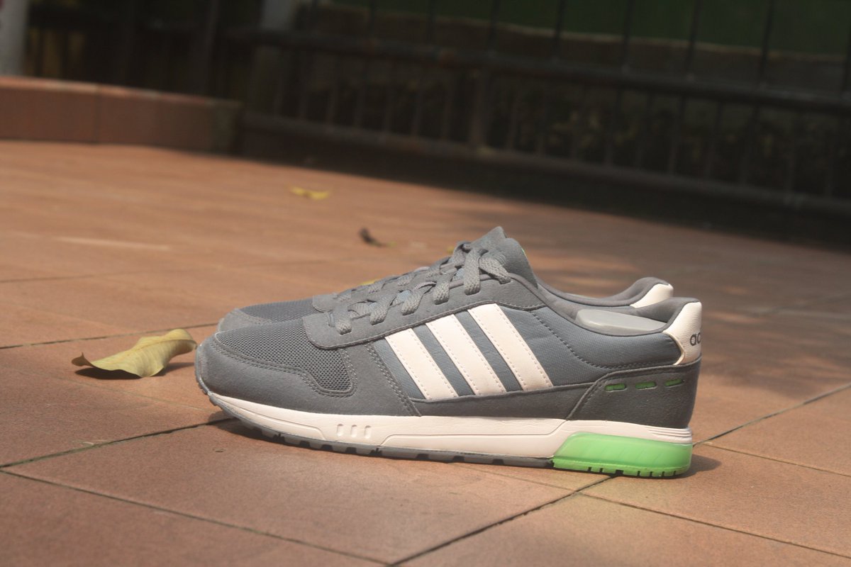 bewok_sneakers's tweet photo. Adidas Neo City Runner grey white size 40 2/3 bnwb.@FS_80cs @Indo_Shoesaddle @kick_class @S_Sneakers @KangTigaStripes https://t.co/lI4PLh9p9A