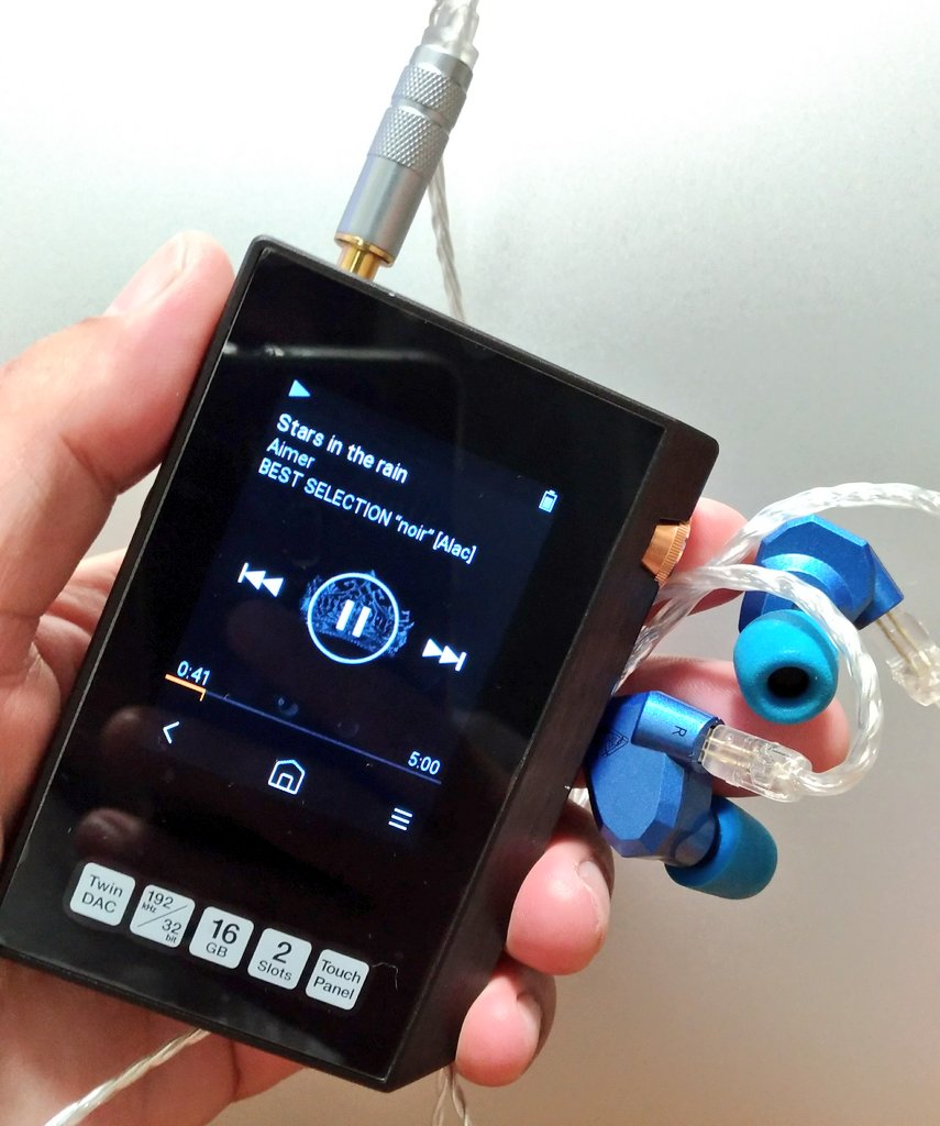 F31fd's tweet photo. ここ暫く #EN120 ばかり聴いていて、久々に #ZS5 を聴いたら「こんなに篭った音だったっけ?」感が…。
慣れとは恐ろしい。
#EARNiNE #KZ_ZS5 #pioneer #xdp_30r https://t.co/HN7EB03BLI
