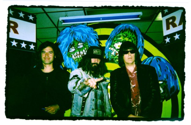 Happy Birthday, Pete Yorn. Photo: Pete with Rob Zombie and Johnny.    