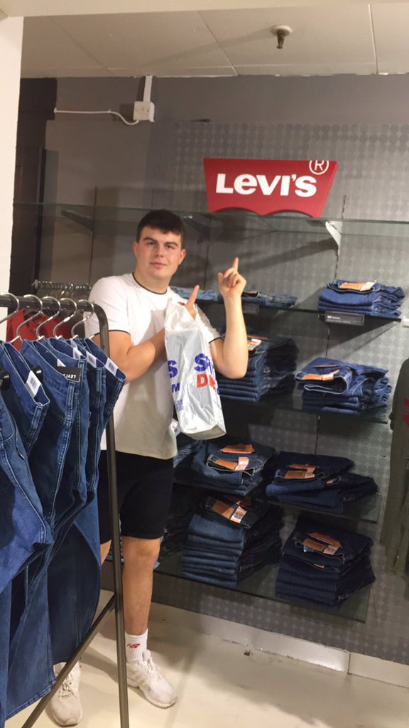 bjasonryan's tweet photo. Modelling his new clothing range @EdwardsonLevi https://t.co/zIaJ4k6ToB