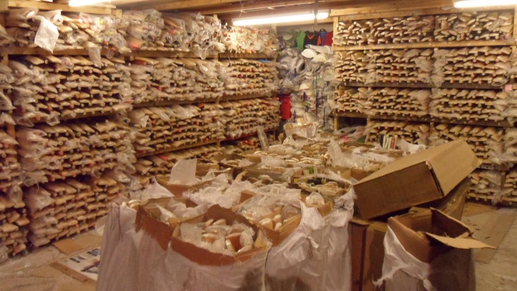 Always plenty of choice msrcricketbats.co.uk and 15% off till the end of the season