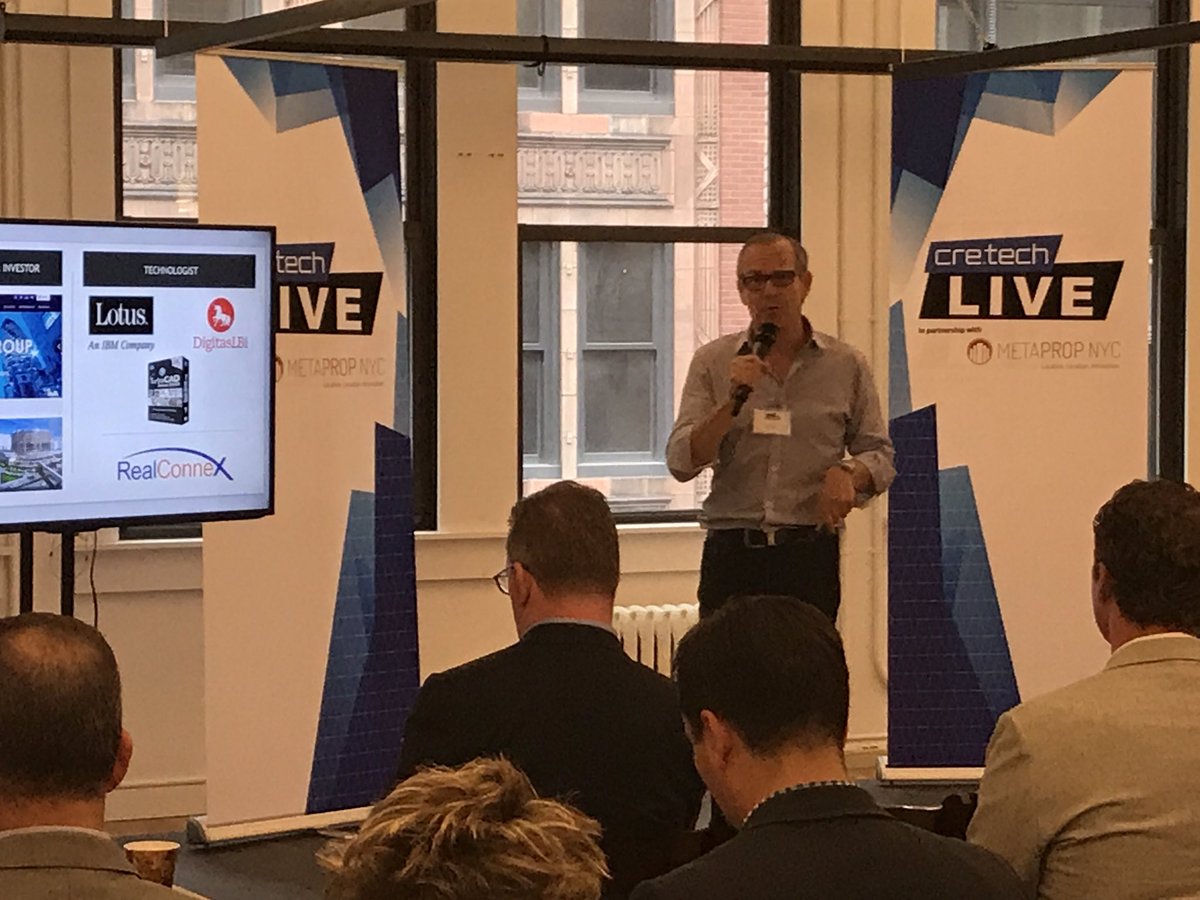 propmodo's tweet photo. #MachineLearning #ArtificialIntelligence are transforming business and soon #realestate says Roy Abrams CEO @Realconnex #CREtechLIVE https://t.co/pt21H4wUMU
