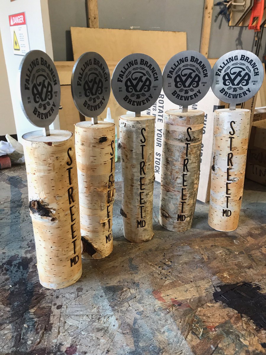 MDfallingbranch's tweet photo. New tap handles! #FarmBrewery #FallingBranch https://t.co/bjFd666hbi