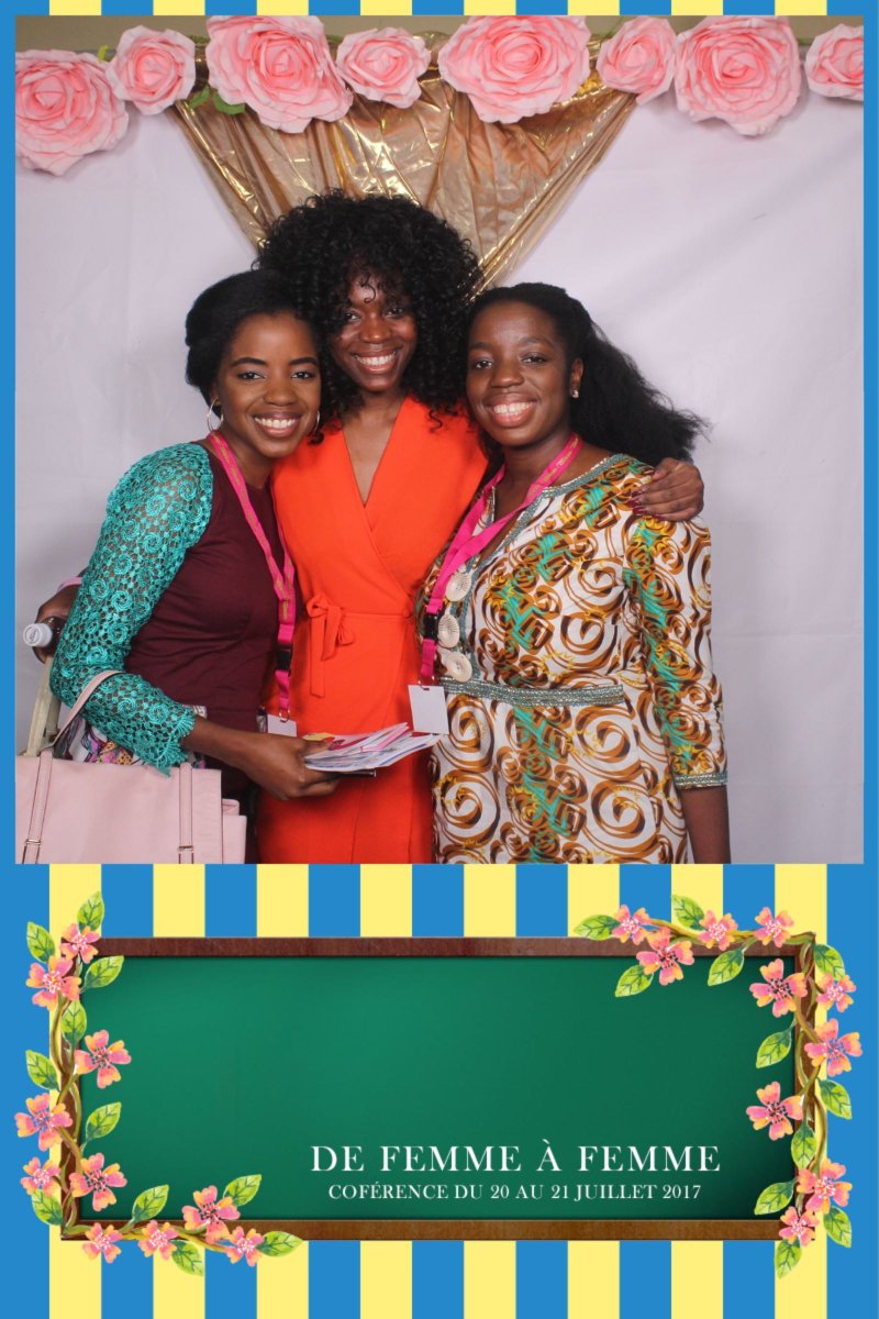 Soeurlevetoi's tweet photo. A safe space to be the women we are while appreciating our diffenrece and what we each have to bring to the table.
#SLT2017
#DeFemmesAFemmes https://t.co/4K7aX8qc4z