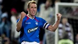 Happy 41st birthday to this legend Fernando Ricksen Keep on fighting 