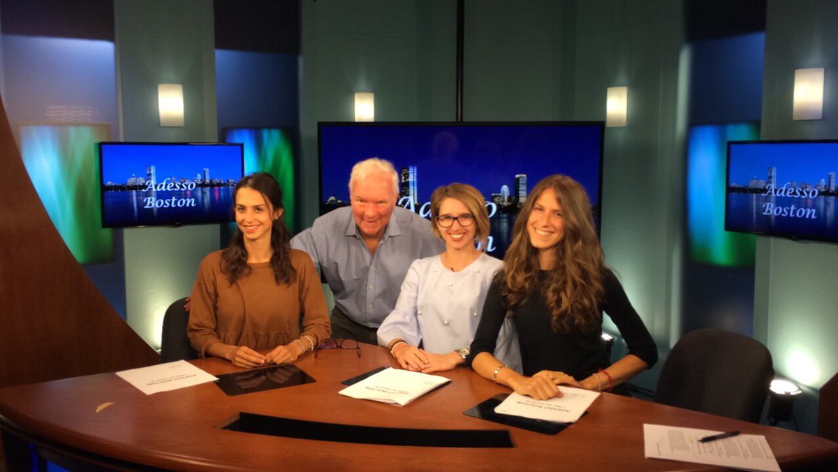 laururali's tweet photo. Beautiful experience with a master of the American journalism @rdsahl and @Silvi692 @anna_leggeri #bucattolica #adessoboston #unicatt https://t.co/7H7lQmLcdW