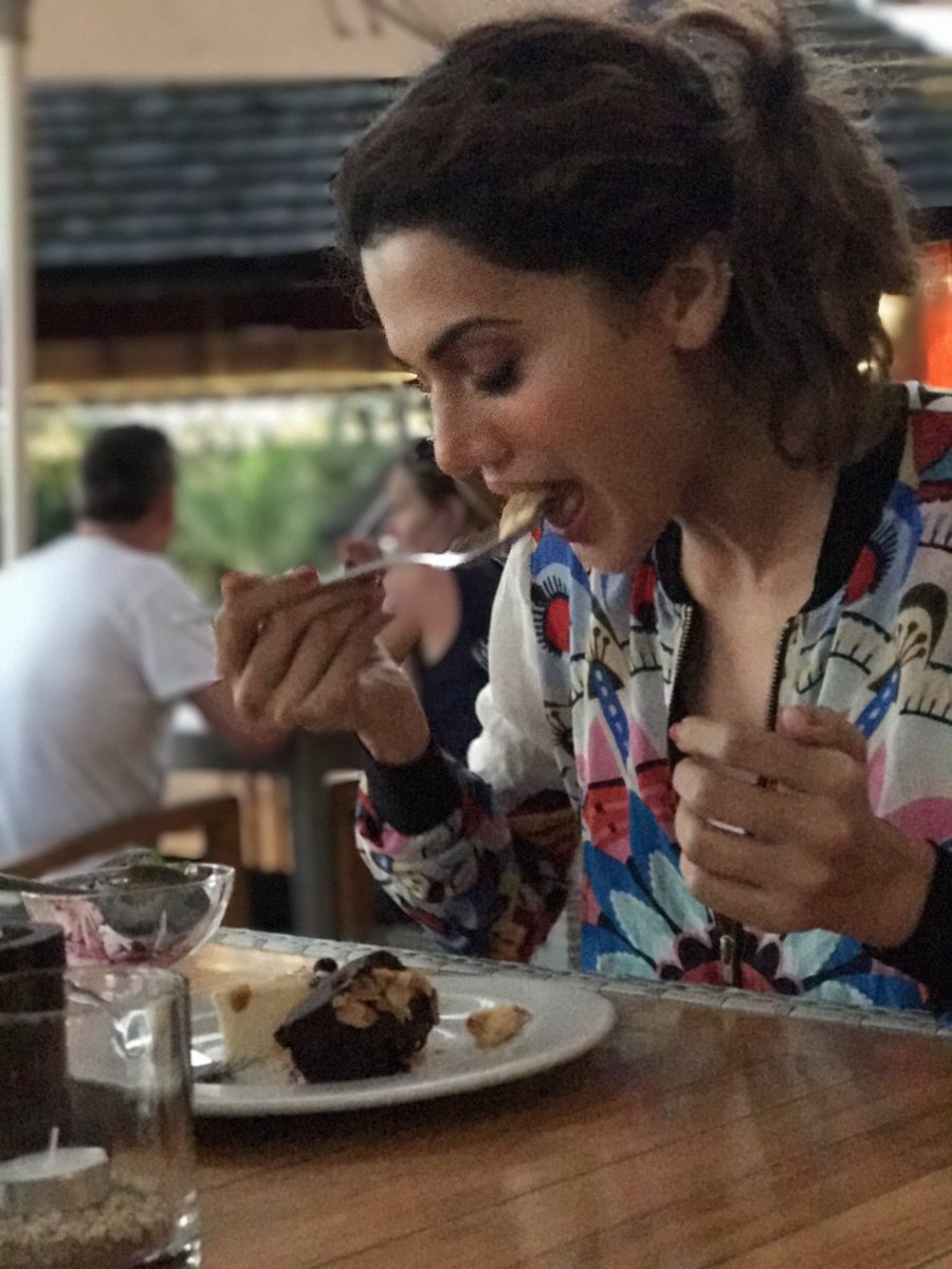 taapsee's tweet photo. N that's how I celebrate completion of a super glamorous and fun song. #RightlyDeserved #CakeObsession #Judwaa2 #HappyGirl https://t.co/2yNjQTsKOO
