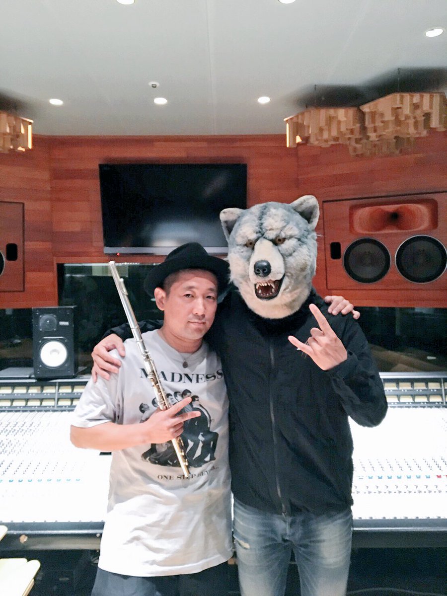 Man With A Mission スキャフルキングノnariサント悪巧ミ ﾟdﾟ ｶﾞｳｶﾞｳ