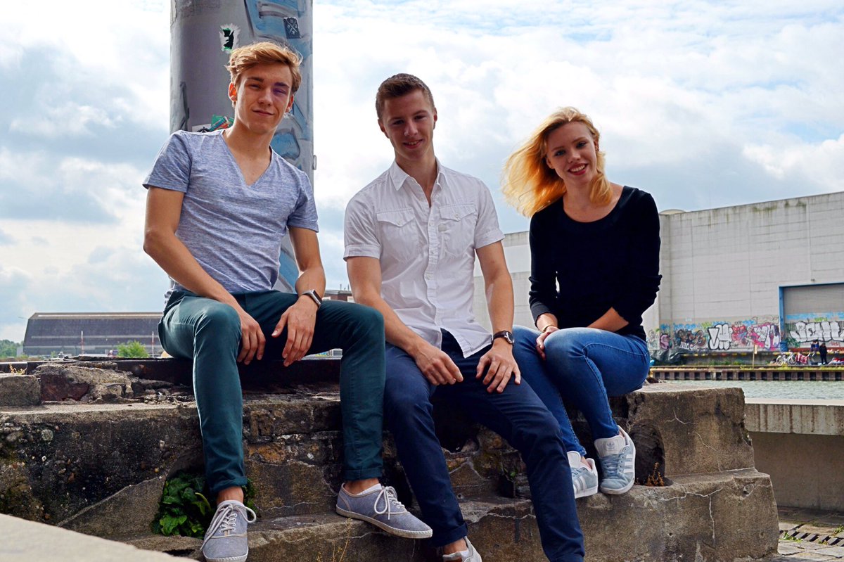 4_Channels's tweet photo. Unser Team für Sie und Euch 😊
#team #startup #thepowerofsocialmedia #4Channels https://t.co/zi62K11ljn