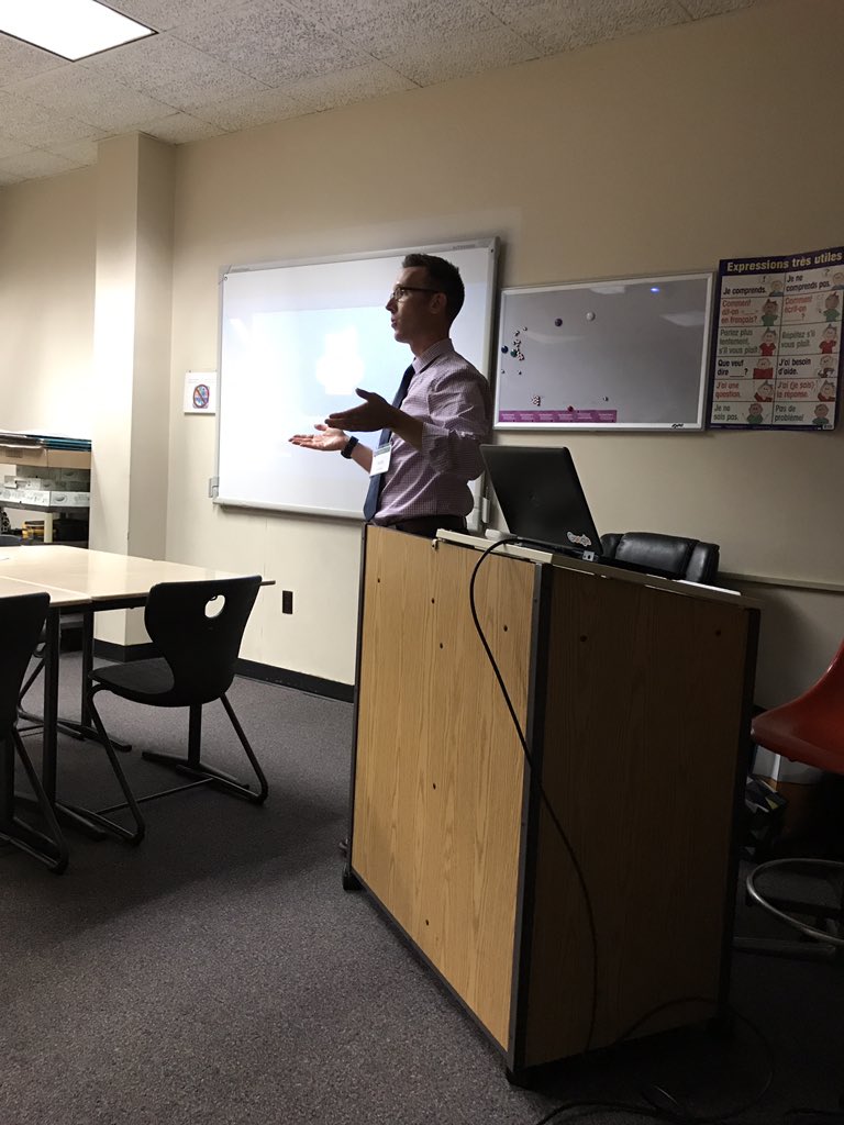 MickeyWag's tweet photo. The amazing Scott Garner presenting at #phmtech17 #concordpride #inelearn #GoogleFormsRock https://t.co/lIplMW4tTP