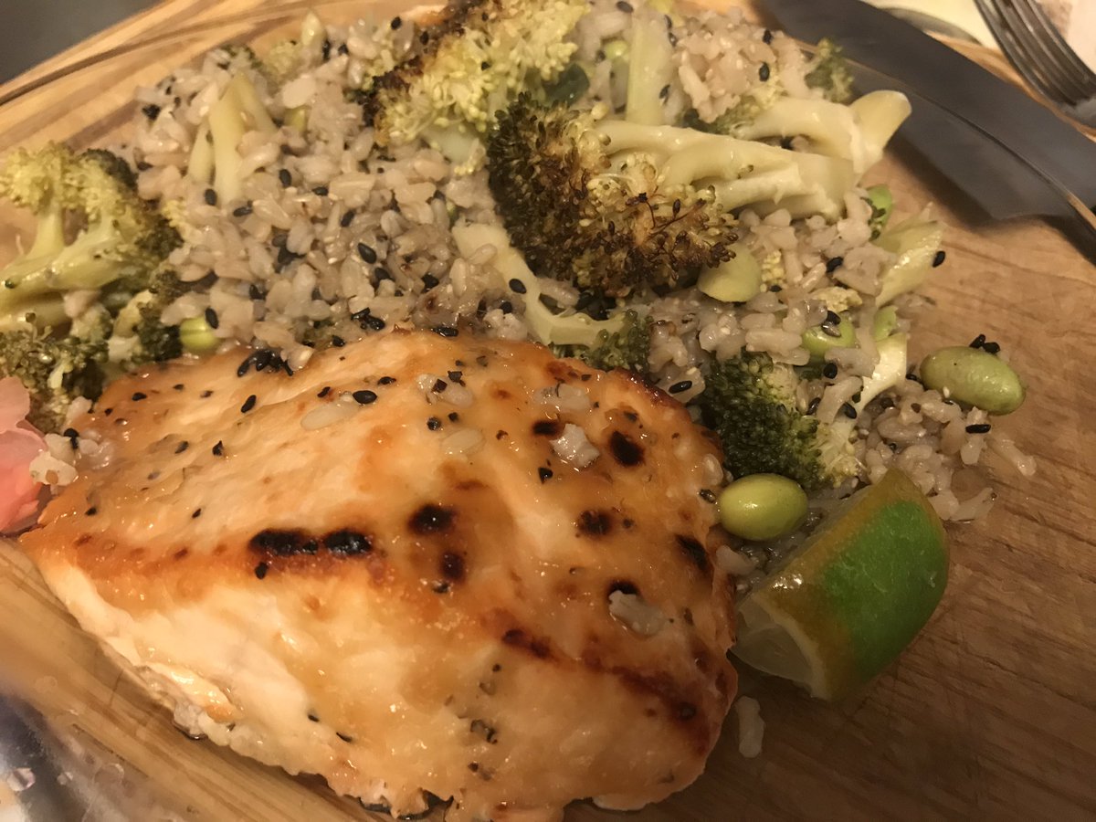 Crowd_Funderz's tweet photo. @tovalafood it tastes great! Fresh healthy food. #tovala #crowdfunderz #kickstarter #foodporn #food #mailorderFreshfood https://t.co/UR0aNE78uY