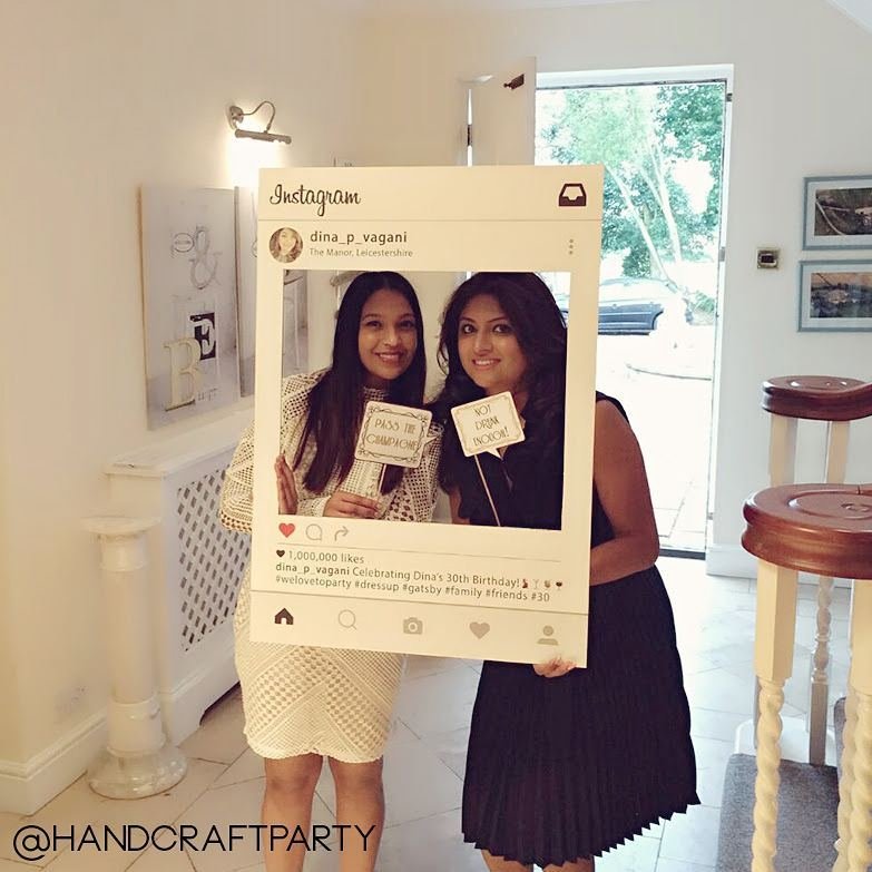 Handcraftparty's tweet photo. #TBT BESTIES!!! Instaframe #instagram #photoframe #strikeapose #pose #bestie Fab Friend... Fab Time 😊📸 https://t.co/3cAfHYcZnG