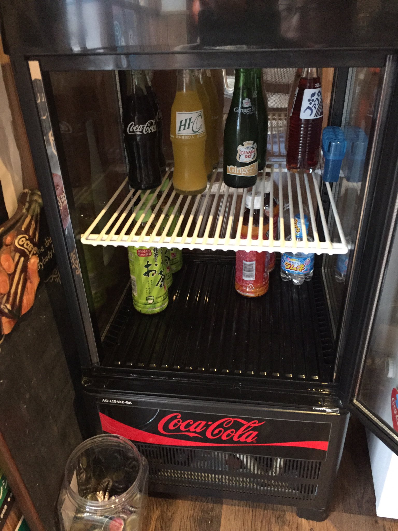 懐かしい駄菓子屋風冷蔵庫