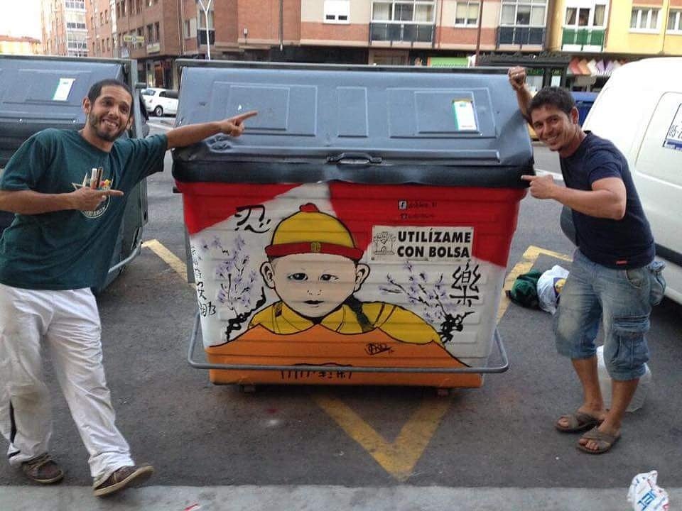 BarriodeGenios's tweet photo. Enhorabuena al equipo de Doble a por su  colaboración en el proyecto #barriodegenios
#murales #arteurbano #gamonal #burgos #zonag #arte https://t.co/BDuY4Pe8fj