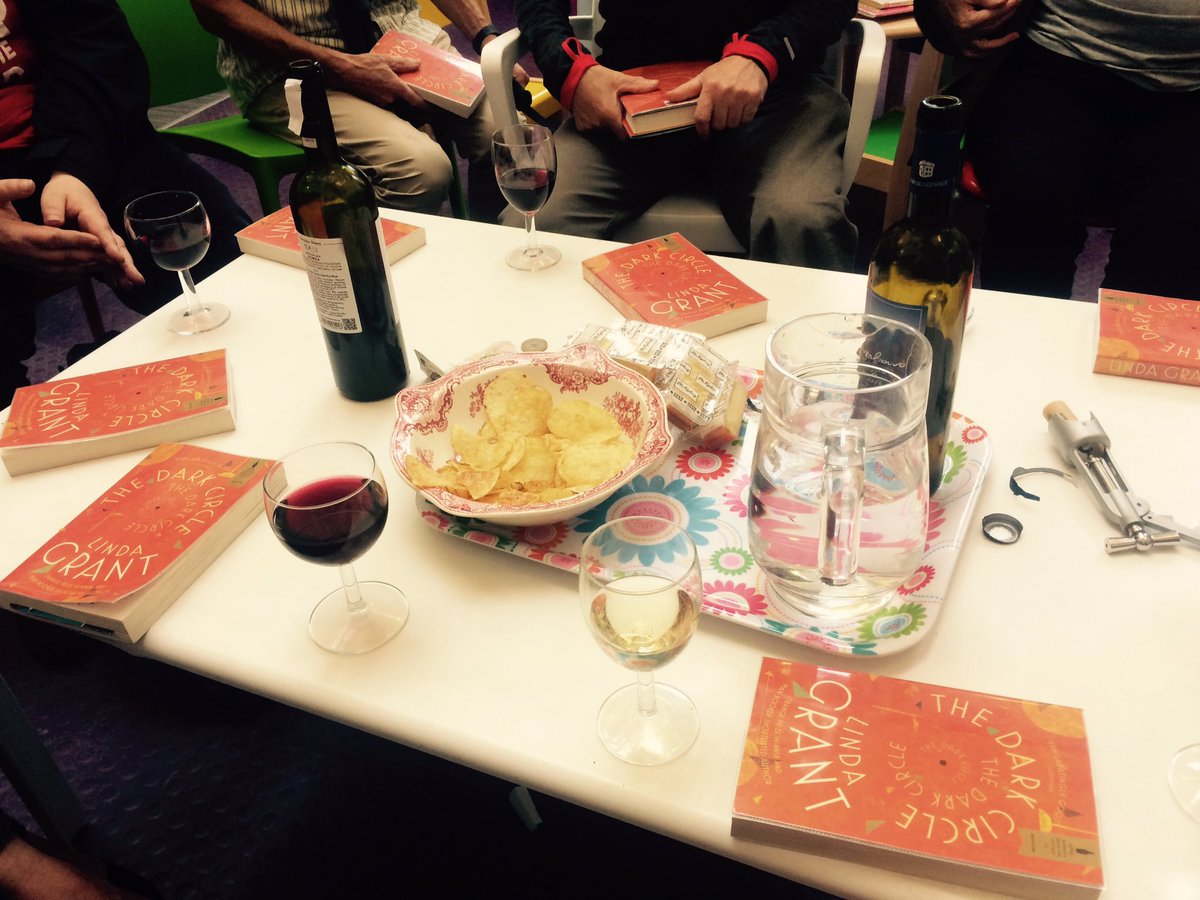 booksandwine76's tweet photo. Book Club AND WINE @DurningLibrary ... always a good night @lindasgrant #thedarkcircle #WineWednesday https://t.co/hzF1VaddFR