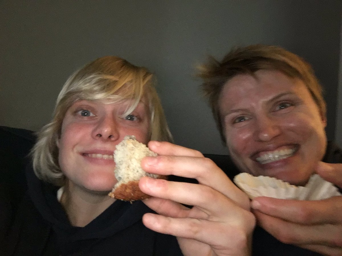 CGBrown16's tweet photo. Oi @TheBachelorAU were just a couple of girls who don't do make up or care about hair, loveeee muffins &amp; kill a game of tennis.. intruders? https://t.co/FUgyNl8Orv