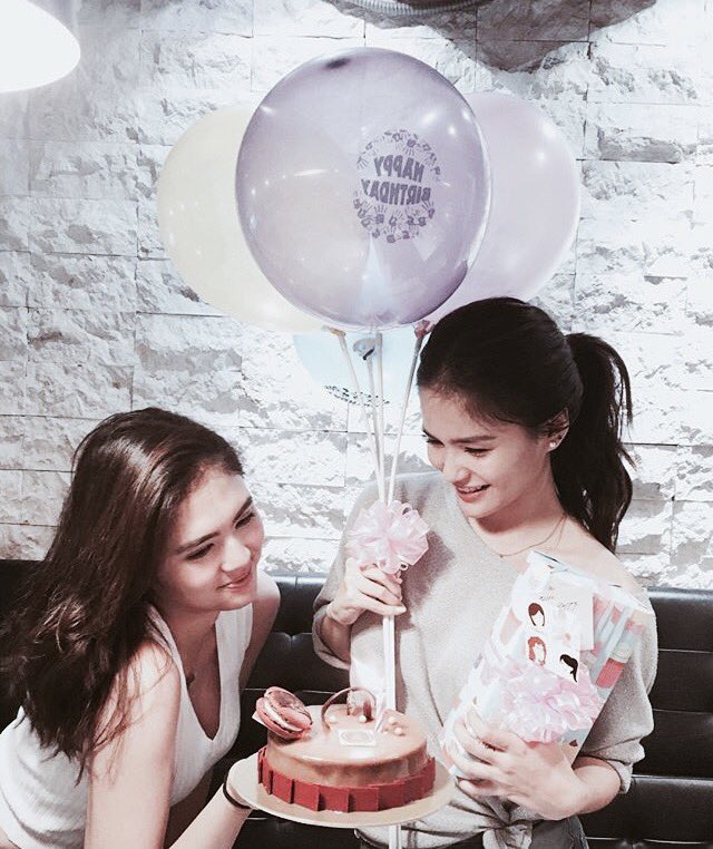 PSUSopiya's tweet photo. miss you besh @SLAElisse https://t.co/7QXSaXK9eO