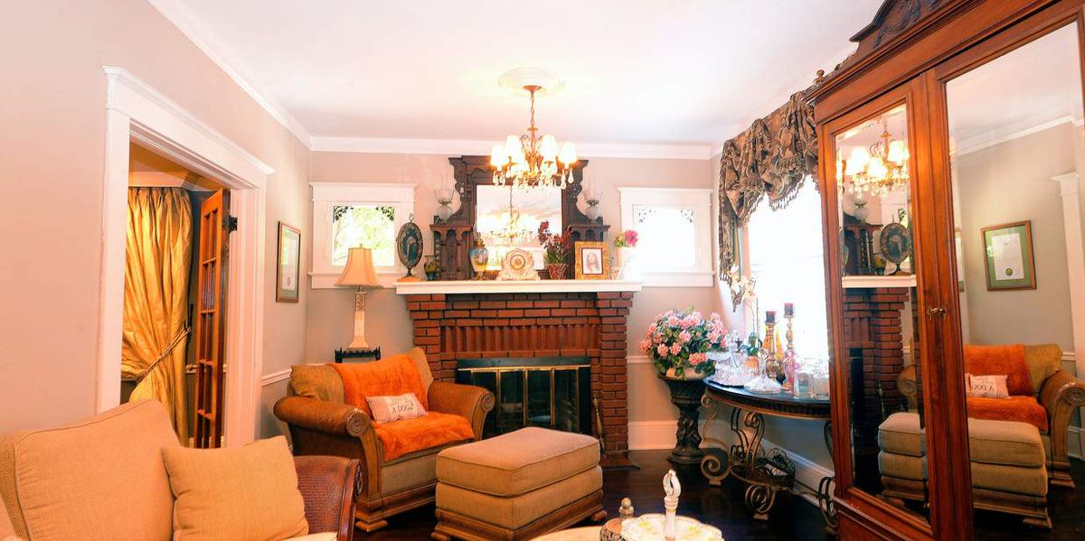 PPlaceInn's tweet image. Our Beautiful main house 3 bedroom suite! Book today! #sanfordvacationrental #sanfordinn
parkplaceinnandcottages.com/rooms/class/pa…