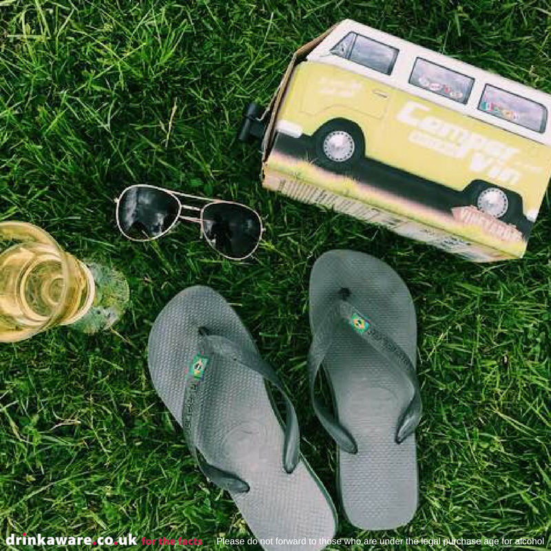 CamperVins's tweet photo. Head out of work on time - check                                                  Sunnies - check
Flip flops - check
Camper Vin - ...check! https://t.co/oxRiWxygqc