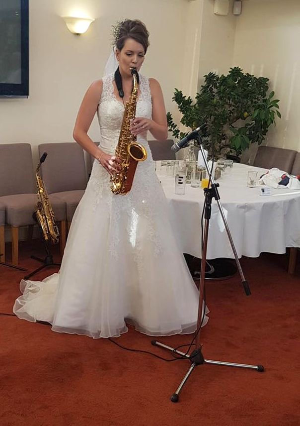 A few weeks ago Emily played her sax at her own wedding and we think that's pretty darn awesome! Congratulations Emily! #saxchick #saxophone