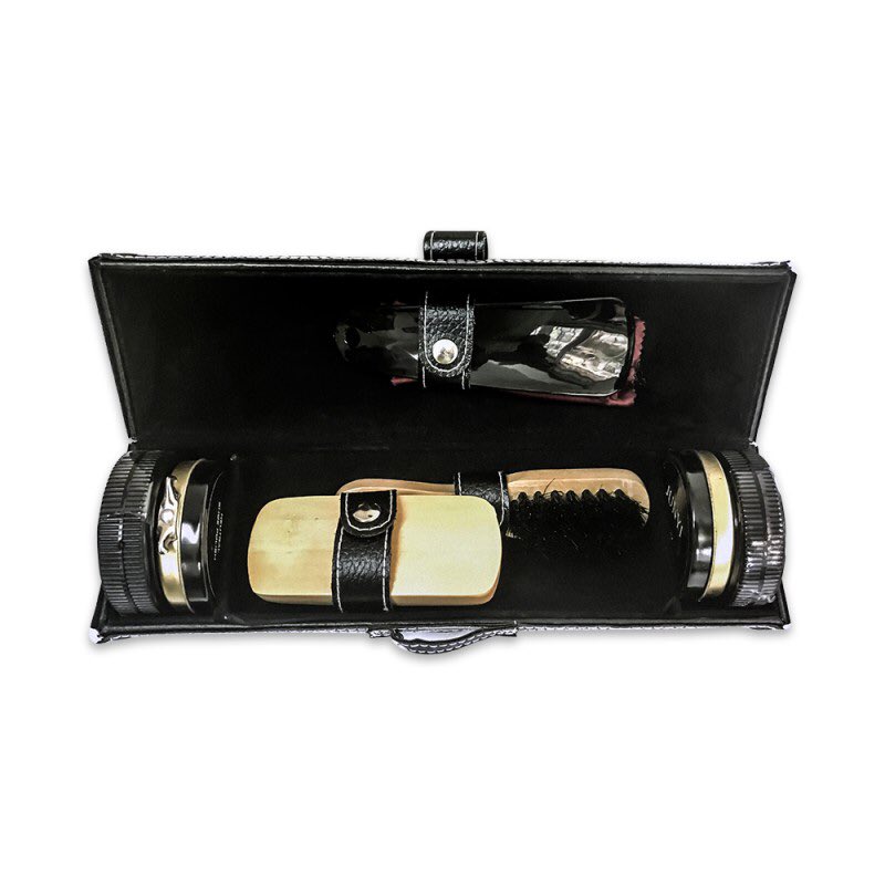 hitplay_gadgets's tweet photo. A #rakhi #gift for your #brother who is always on #travel for meets so that not only his clothes but also #shoes match up with his #style https://t.co/cYxQY0JGMy