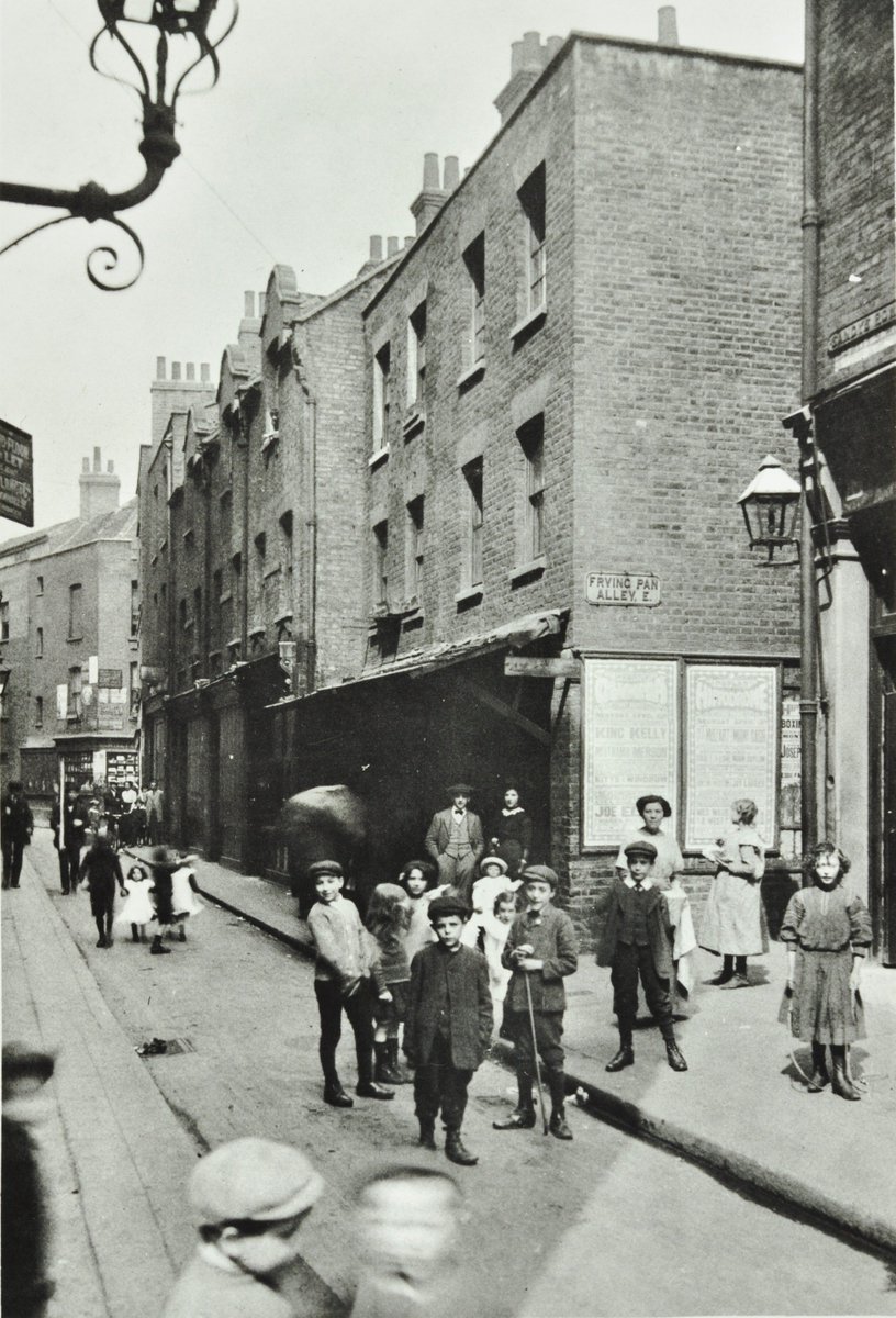 REMINDER: London history prize (£1K) open for #phd &amp; #ecr entries until 31 August. #curriersprize history.ac.uk/fellowships/cu…