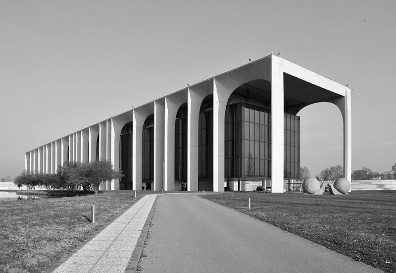 🔝 #Itinerari di #Architettura Milanese, a settembre si riparte!
iscrizioni aperte! guarda qui: tinyurl.com/y96l2r5p