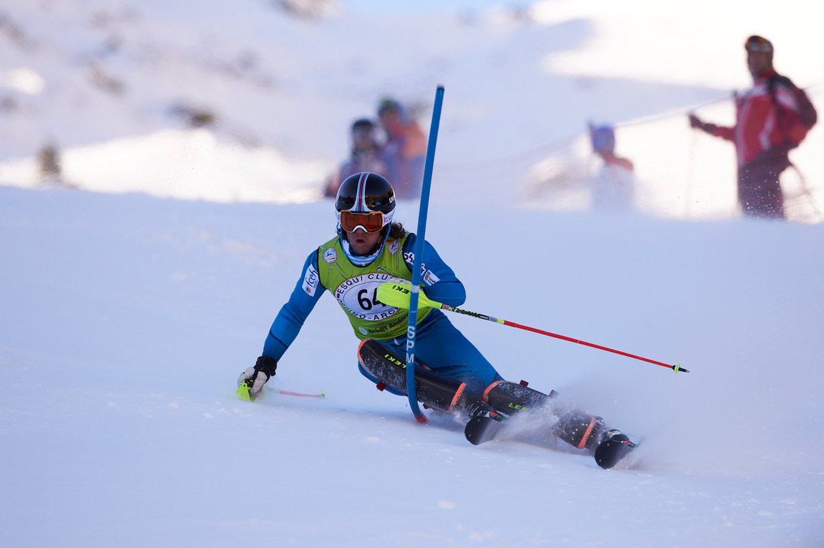 rfedinv's tweet photo. .@ricardortegaf esquiador alpino del GSE #RFEDI #spainsnow:“Con ganas de mejorar para entrar en la estructura RFEDI” https://t.co/uzeSl0u1zH https://t.co/Bu8CG3qb0t