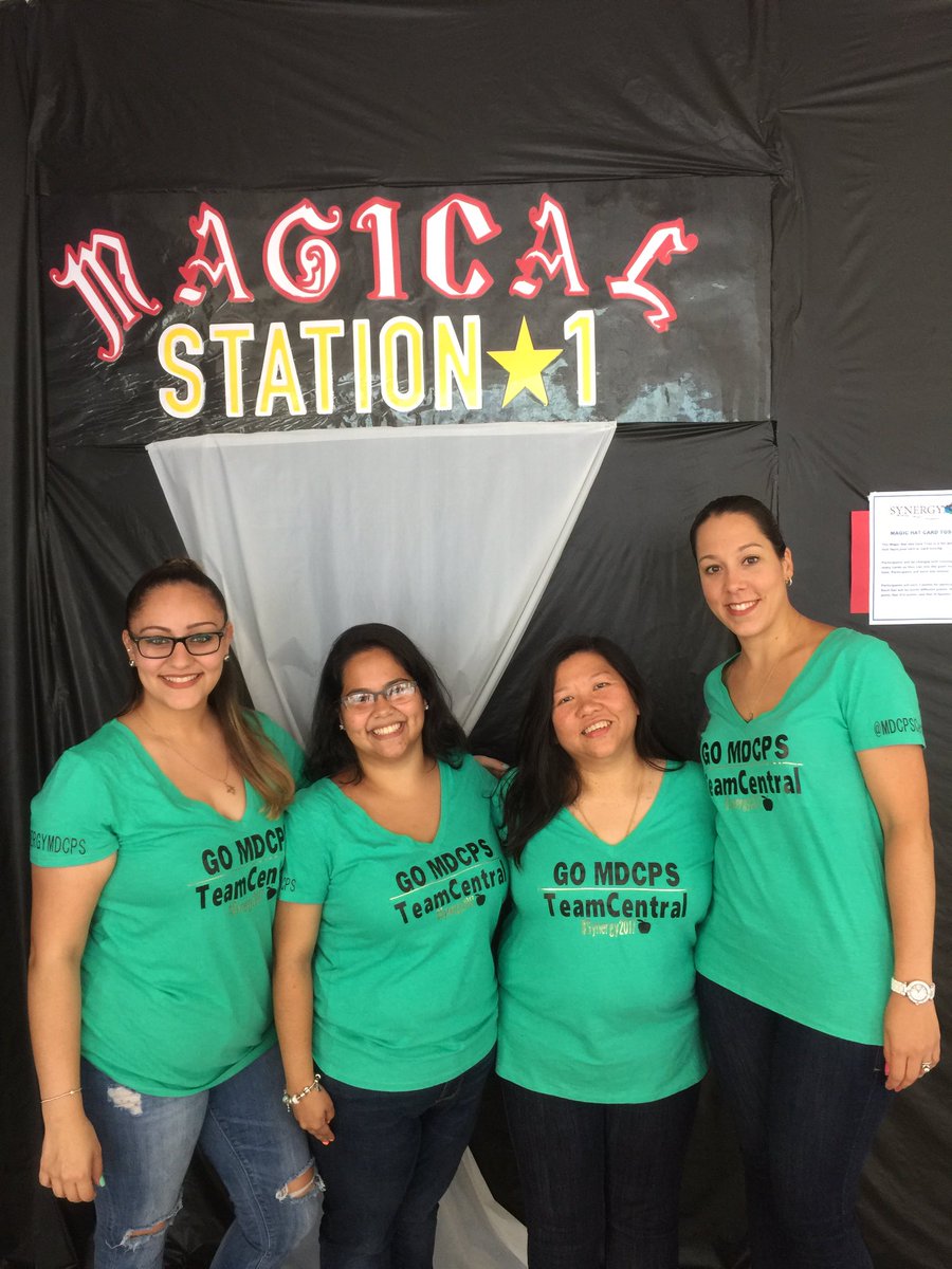auburndale_elem's tweet photo. Magical Moment 🍏 #Synergy2017  @MDCPSCentral  @SynergyMDCPS https://t.co/62UCe8r4U8