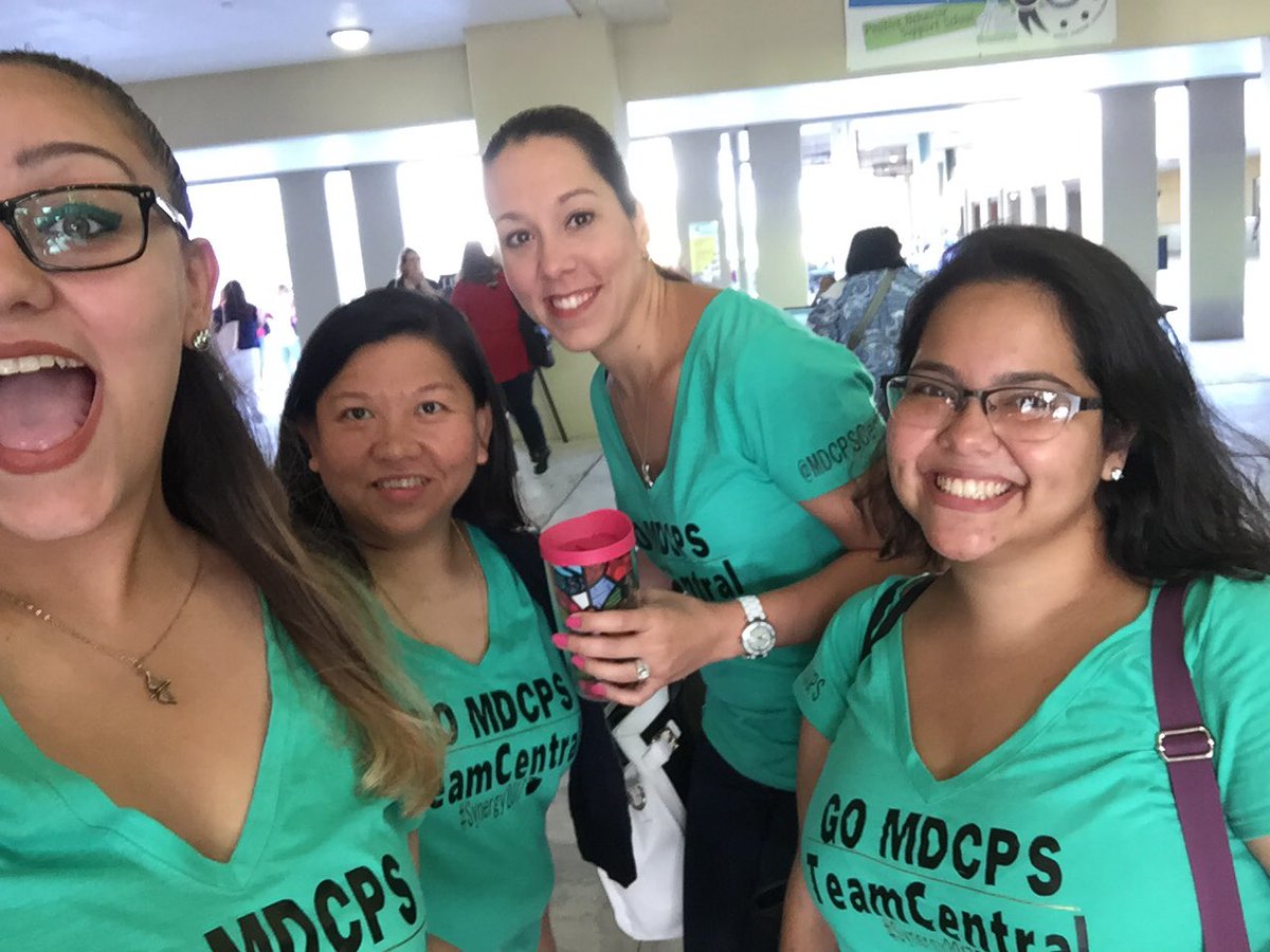 auburndale_elem's tweet photo. LETS GO CENTRAL ! @MDCPSCentral  @SynergyMDCPS  #Synergy2017 https://t.co/ZYVnyMZVph