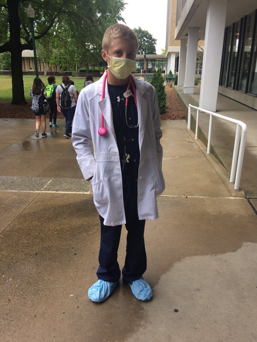 helmuth_alex's tweet photo. Just call me Web M.D. #GreysAnatomy #amialexkarevyet? https://t.co/Ktt2nussBE