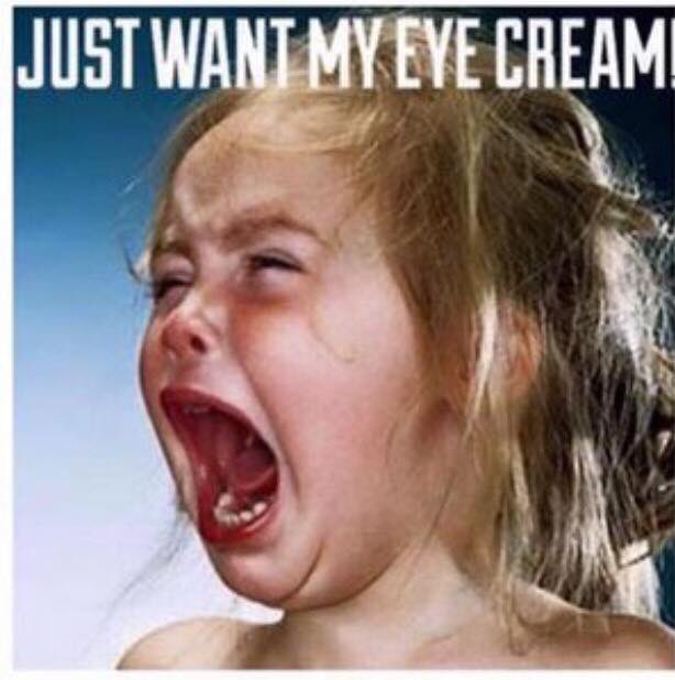 RachelWells27's tweet image. #multifunctioneyecream #rodanandfields #everyoneneedsit