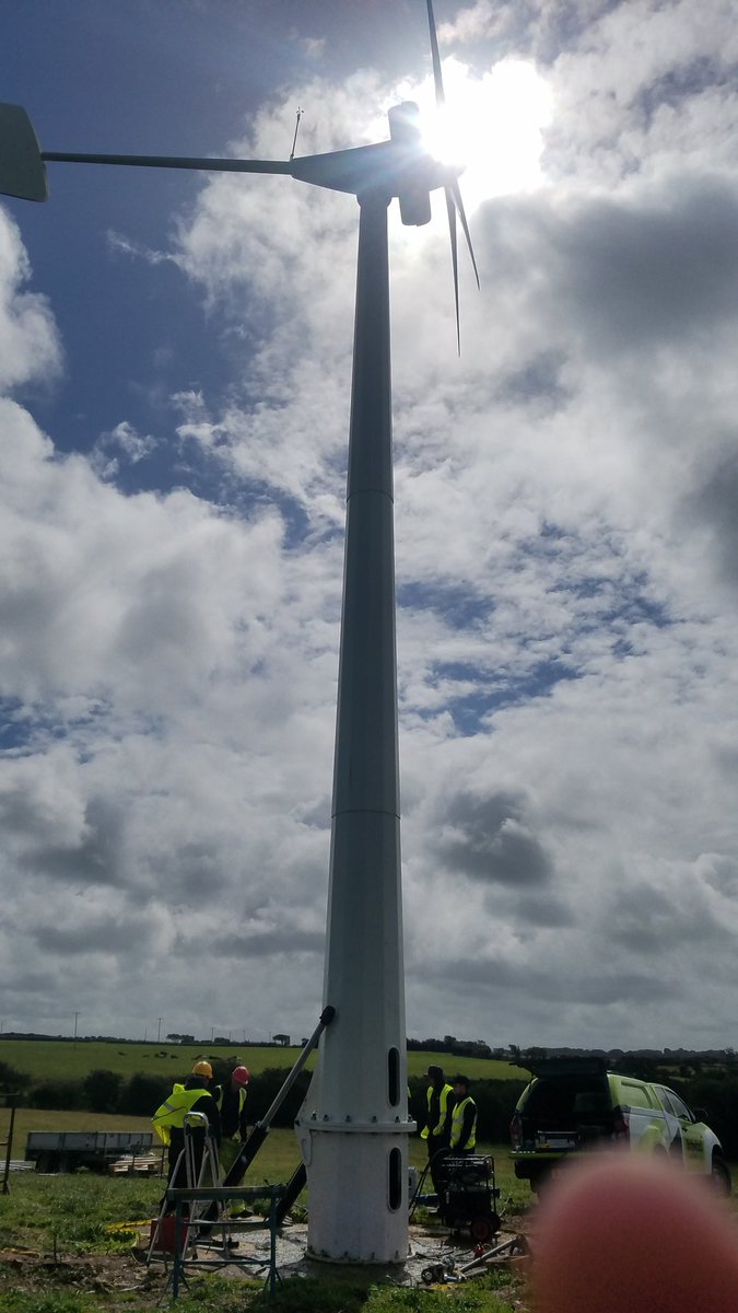 crefftmedia's tweet photo. Great day filming with @britwind today erecting a new turbine in Llanerchymedd, brilliant to see more use of renewable energy on Anglesey https://t.co/Lh7EQhmrMl