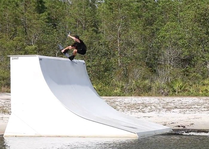 Unleashedwake's tweet photo. Philipp Turba kills it 🤘🏽 Ronix Lake Ronix Wake Elevated clothing FLYN & CO SP Gadgets #thisiswakeboarding #wake #… https://t.co/yCkielSbOx https://t.co/X7zxdDW7RD