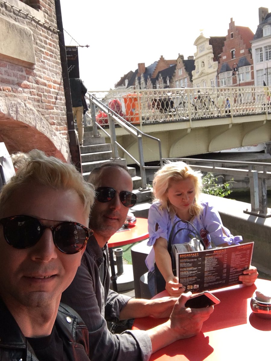 emciki's tweet photo. Belgium/Ghent #visitingsister#holiday https://t.co/eS7ug6wJRZ