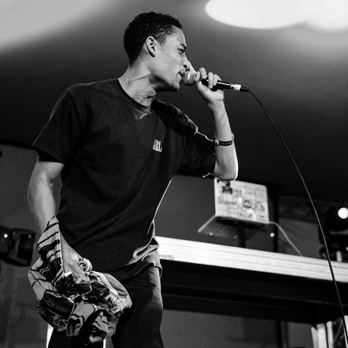 Kneedeepfest's tweet photo. Yes! Familiar faces in @MercuryPrize shortlist 😊😊 Congrats @LoyleCarner @katetempest @GlassAnimals

Pics below all from KD💎
 
#MercuryPrize https://t.co/ZZP6cxlm3Q