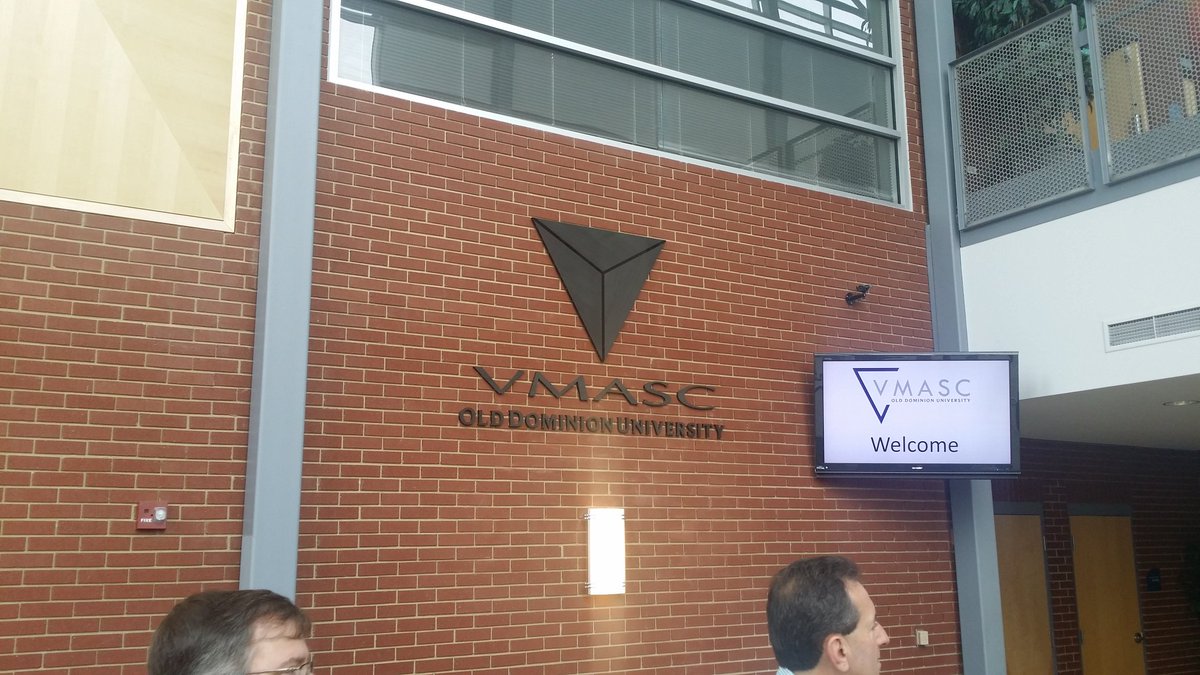 MrDColeman_Tech's tweet photo. Ready to tour VMASC! #VMASC #VTEEA #VTEEA17 #whereisron #ODU https://t.co/JqxVmuxoUK