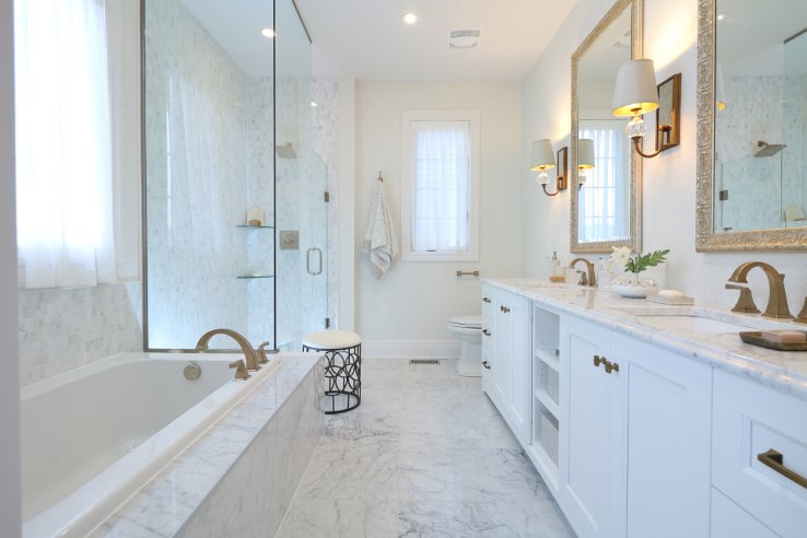 Consider grouping your storage around three primary activity areas: the refrigerator, the sink and the range.

houzz.com/ideabooks/5273…