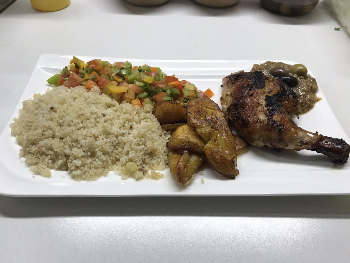 AFRICANVILLAGE4's tweet photo. Attiéké, grilled chicken and salsa https://t.co/SXCa6kLMMS