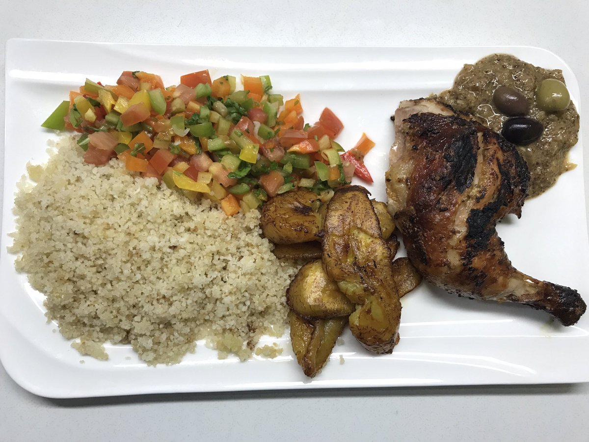 AFRICANVILLAGE4's tweet photo. Attiéké, grilled chicken and salsa https://t.co/SXCa6kLMMS