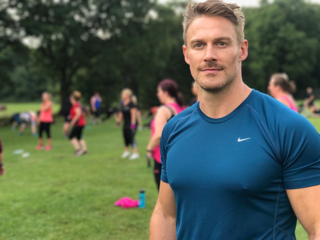 JessiePavelka's tweet photo. Last day of bootamp! It's been such a pleasure workin w/ you all! We plan on finishing this bad boy off with a bang! https://t.co/NorT3W6neR