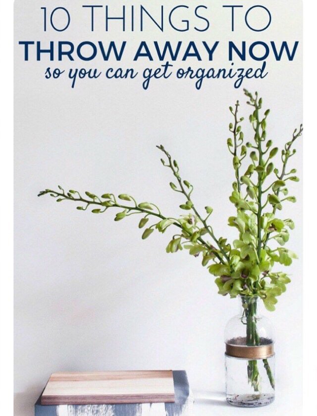 Sophheeee's tweet photo. You'll love this tip: "10 Things To Throw Away Immediately To Get You Organized"  https://t.co/FP7WnhjzFM https://t.co/nhu9K9cjj0
