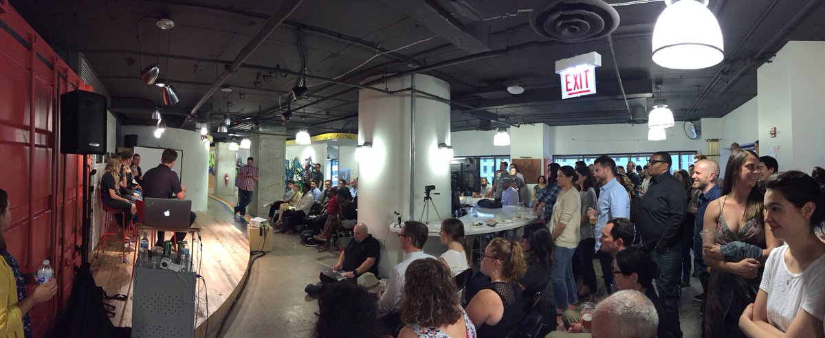 lontaylor's tweet photo. Great @IxDAChicago event last night at @Digitas covering the #FutureOfDesign. Amazing #UX panel https://t.co/StmT7AF6wx https://t.co/Nx1dqeYzwo