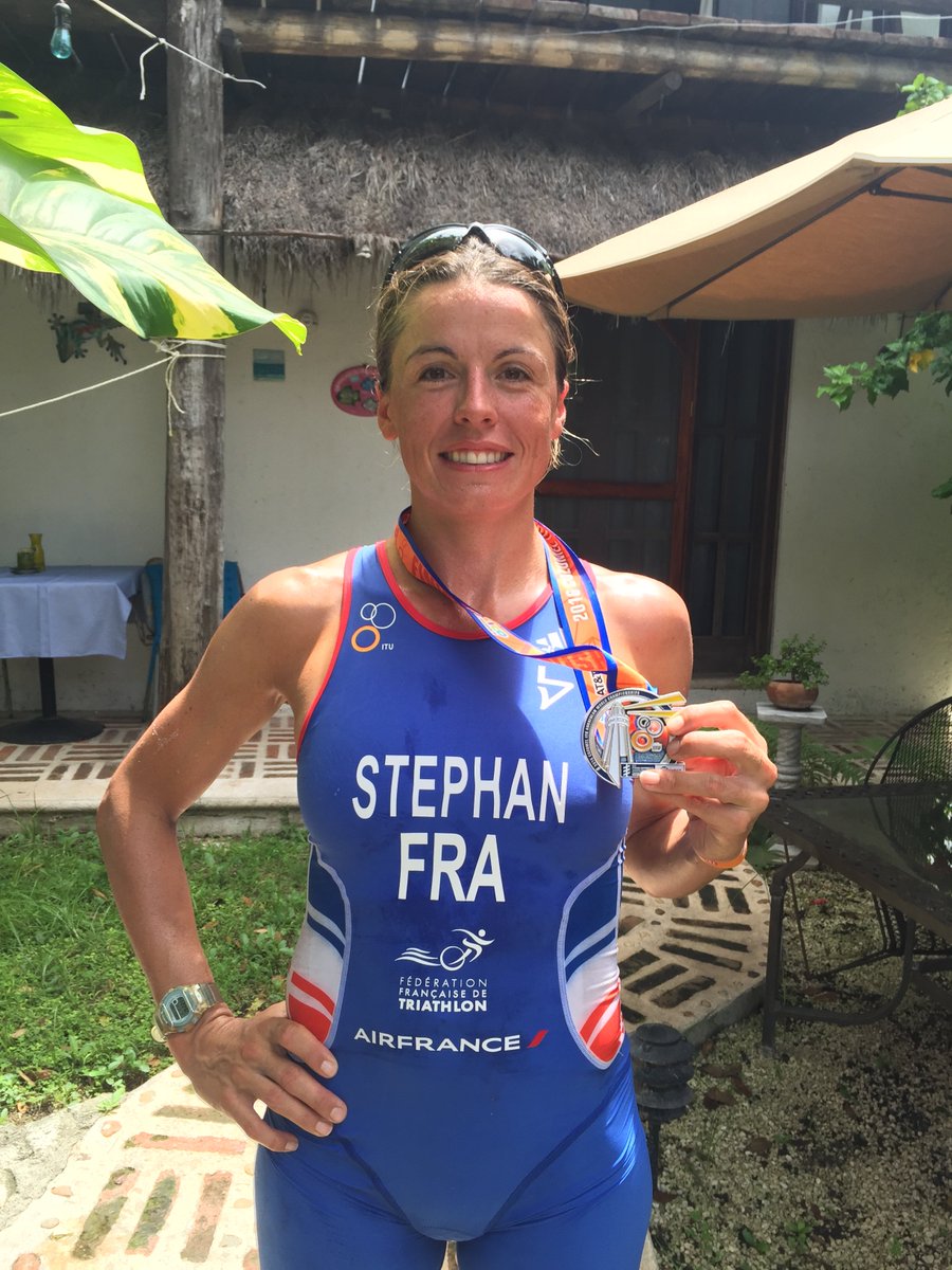 Julie Stephan rejoint l'équipe d'ambassadeurs <a href="/iRunFr/">i-Run</a> ! On la retrouvera sur l'ironman de Barcelone ! 😃💪 u-run.fr/74110-julie-st…