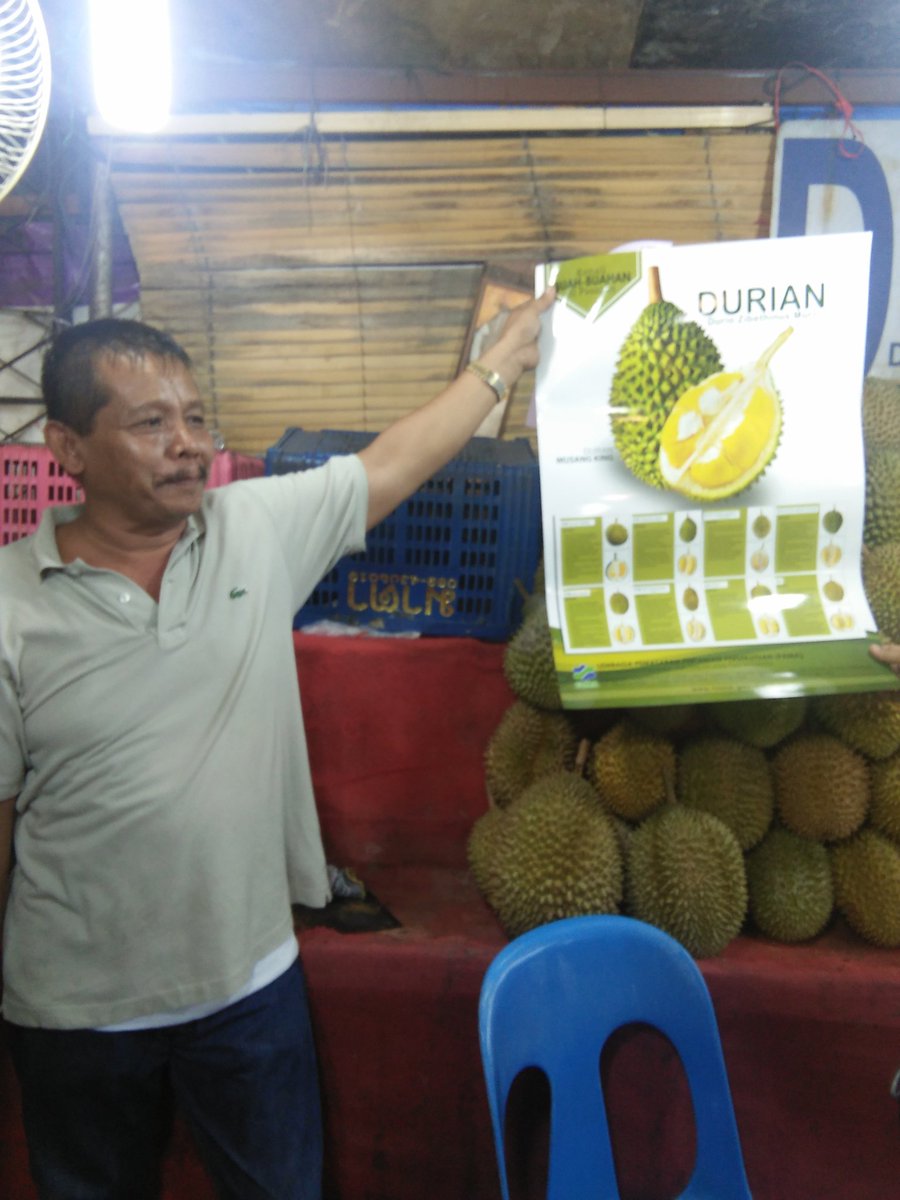 kriePRO's tweet photo. Operasi Pematuhan Peraturan GPL Komoditi Durian
#musangking 
#peraturangpl
#fama https://t.co/9cw6z9Wlsg
