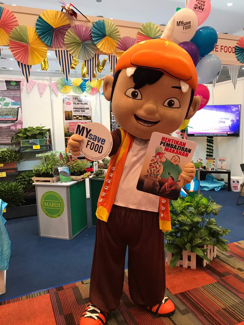MYsavefood's tweet photo. #MYSaveFood is at #MICF2017 to spread awareness on why we should stop #wastingfood to children. Come join us https://t.co/jfMqqw5k9z